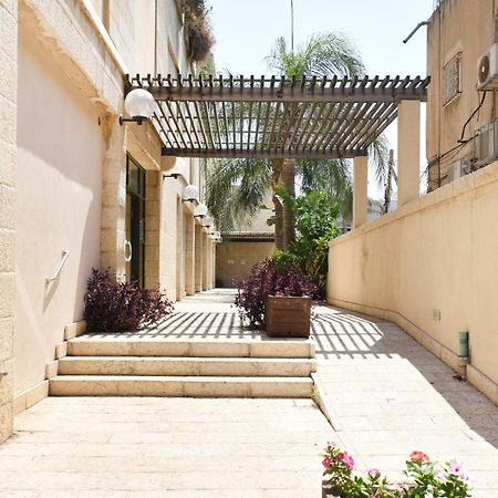 Apartamento Peaceful 2Br In Noga By Holyguest Tel Aviv Exterior foto